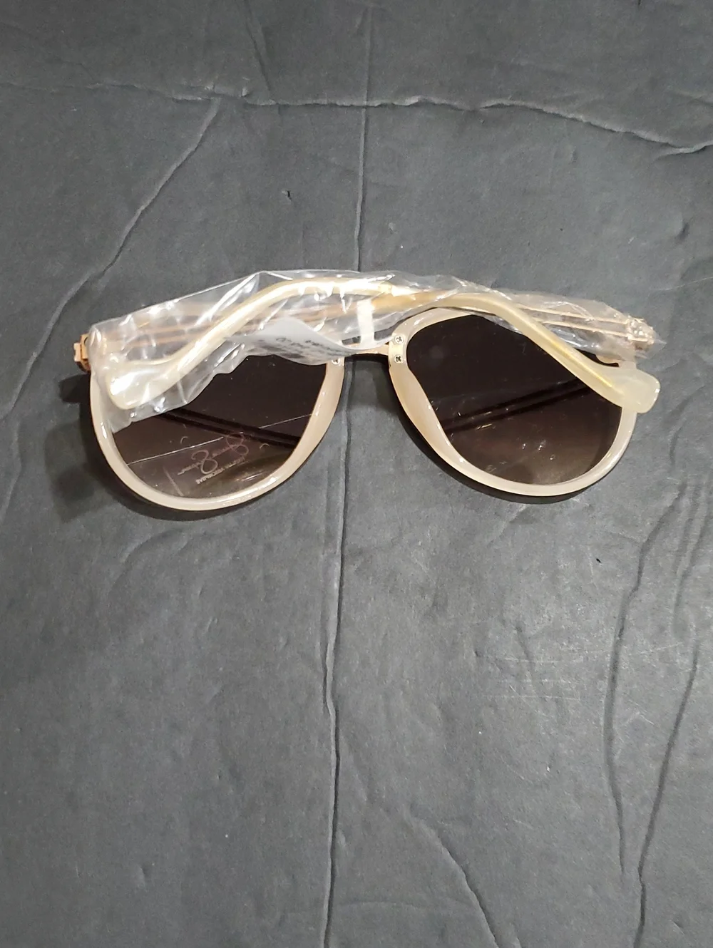 Jessica Simpson j6195 nude rimless brown‎ fade gradient aviator style sunglasses